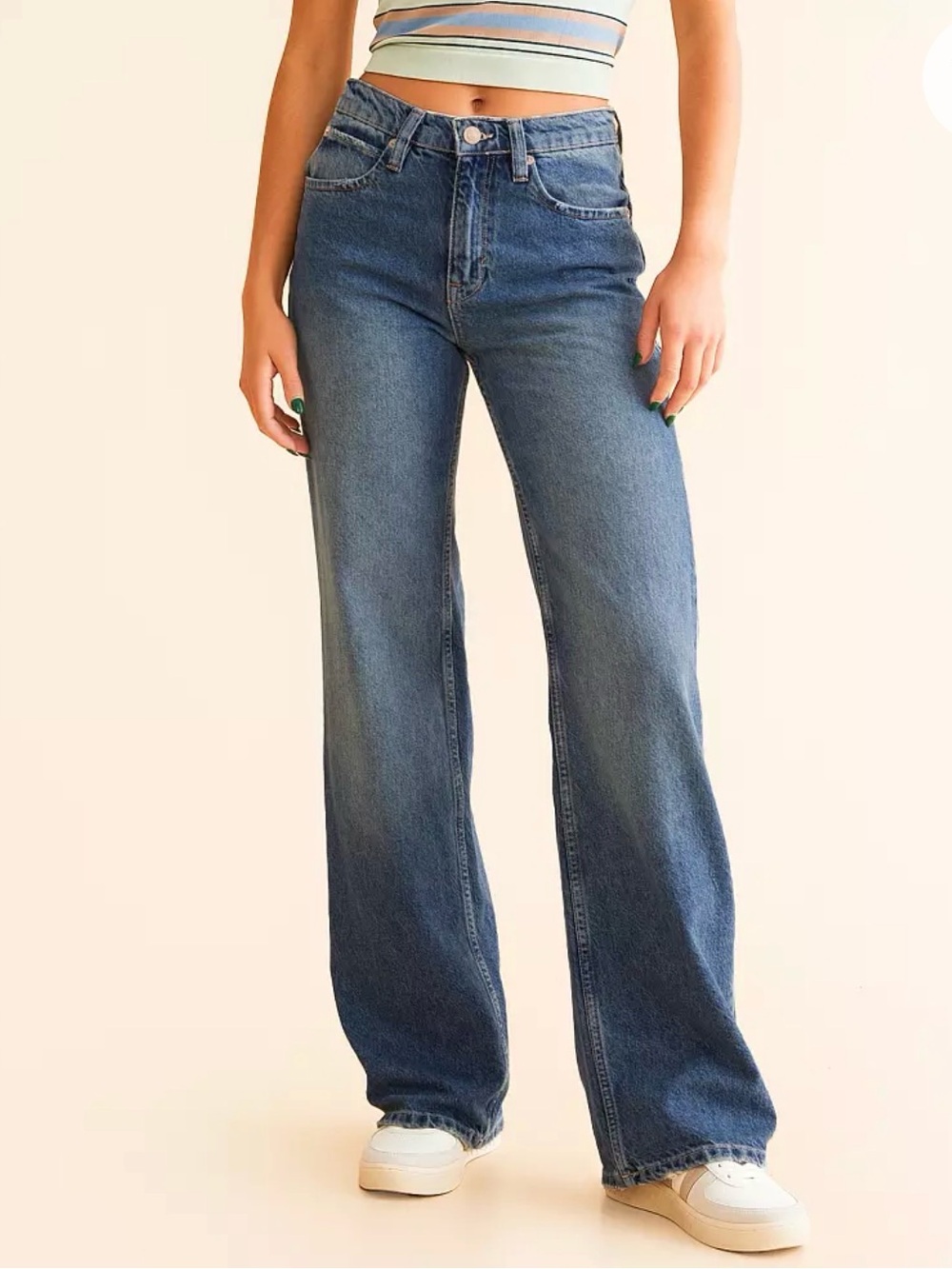 NWT We The Free Tinsley Baggy High-Rise Jeans in Hazey Blue - Picture 3 of 15